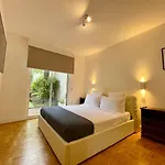 Jardin Boissiere Esclusivo 90mq Con Giardino Privato Апартаменты